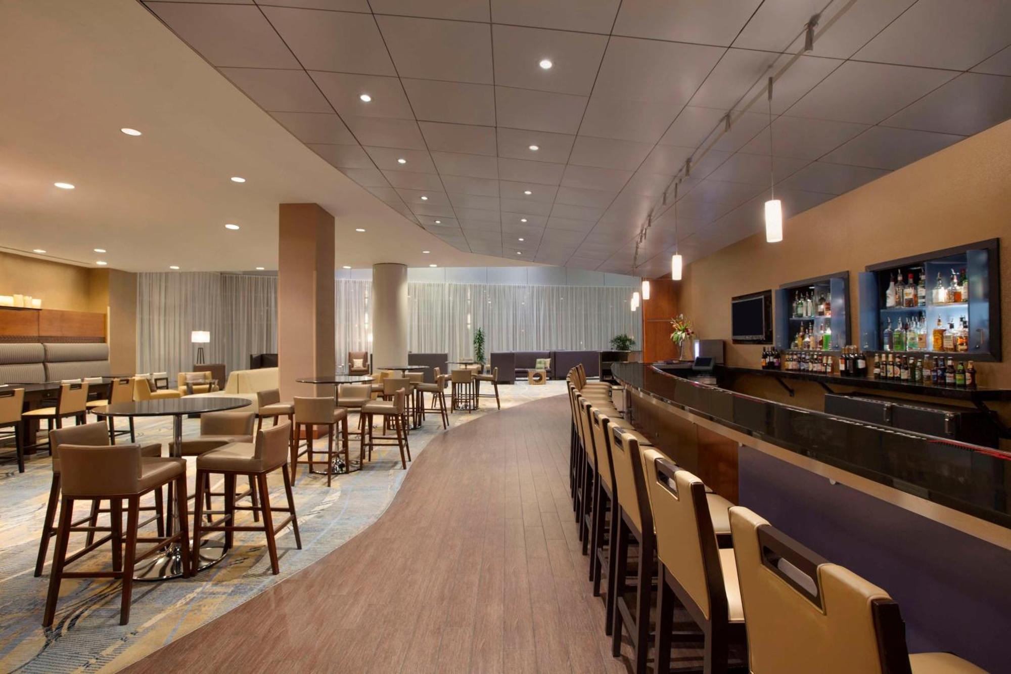 Hilton Baltimore BWI Airport Linthicum Exterior photo