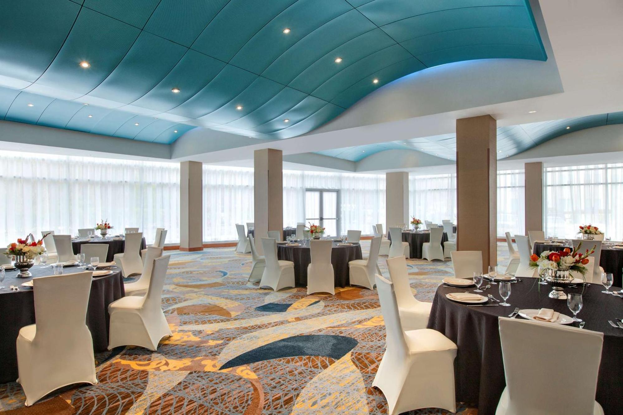 Hilton Baltimore BWI Airport Linthicum Exterior photo