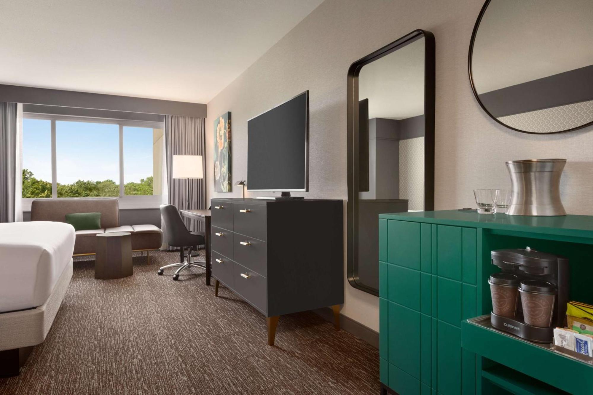 Hilton Baltimore BWI Airport Linthicum Exterior photo